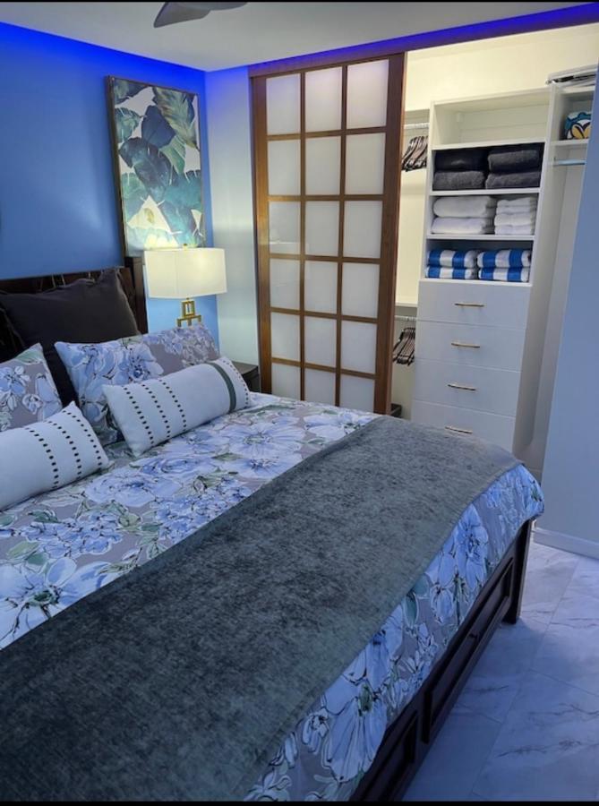 Place Is Different!! Award Winning! Oceanfront, View View! Apartamento Wailuku